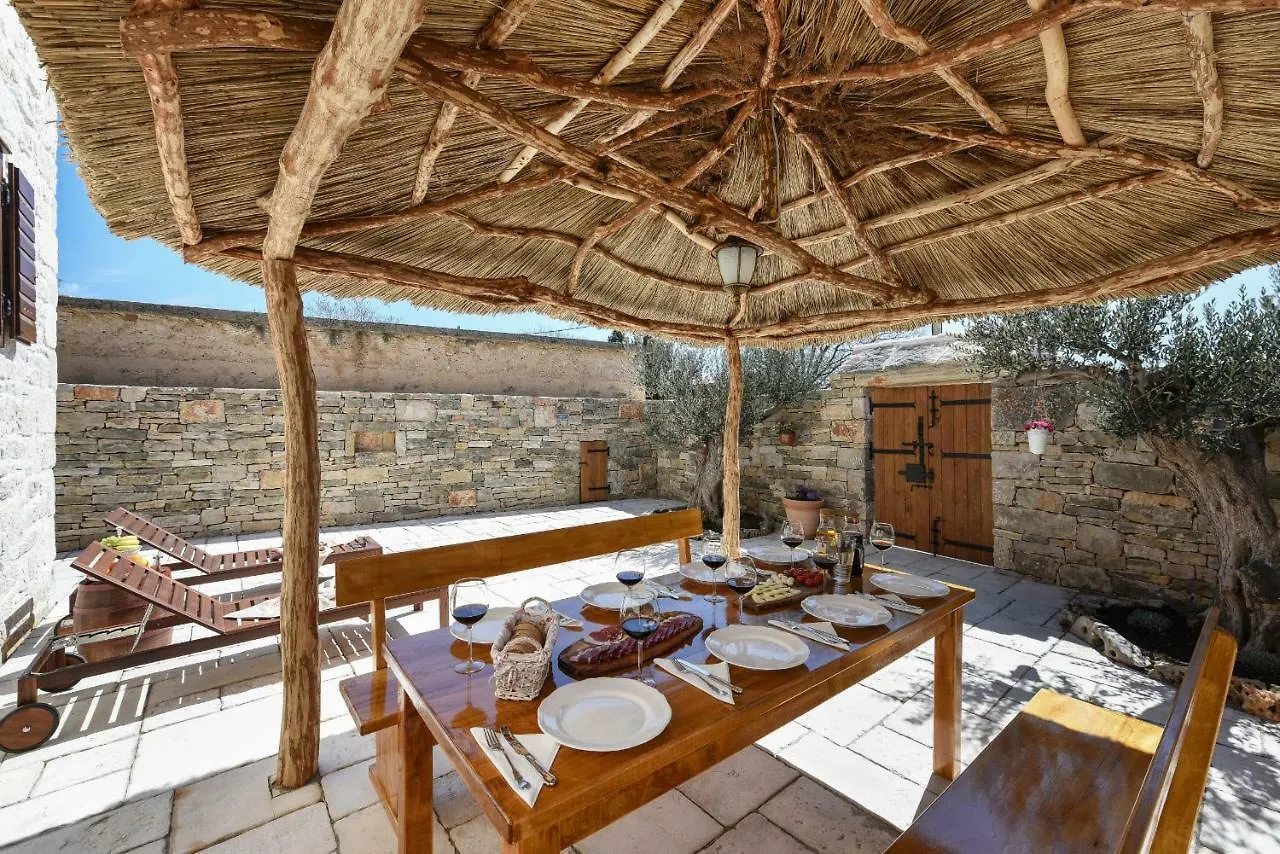 Villa Laurana Zadarvillas Pakoštane