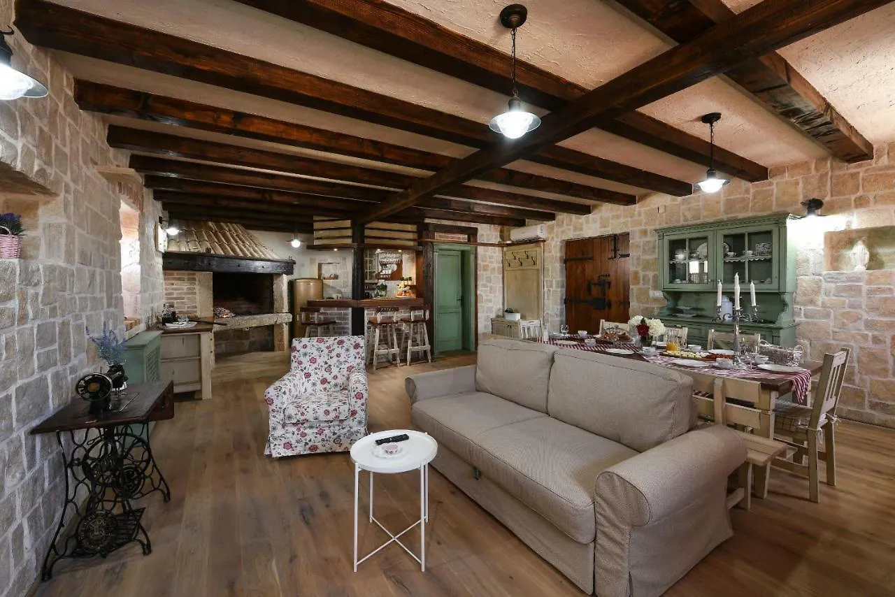 Villa Laurana Zadarvillas Pakostane